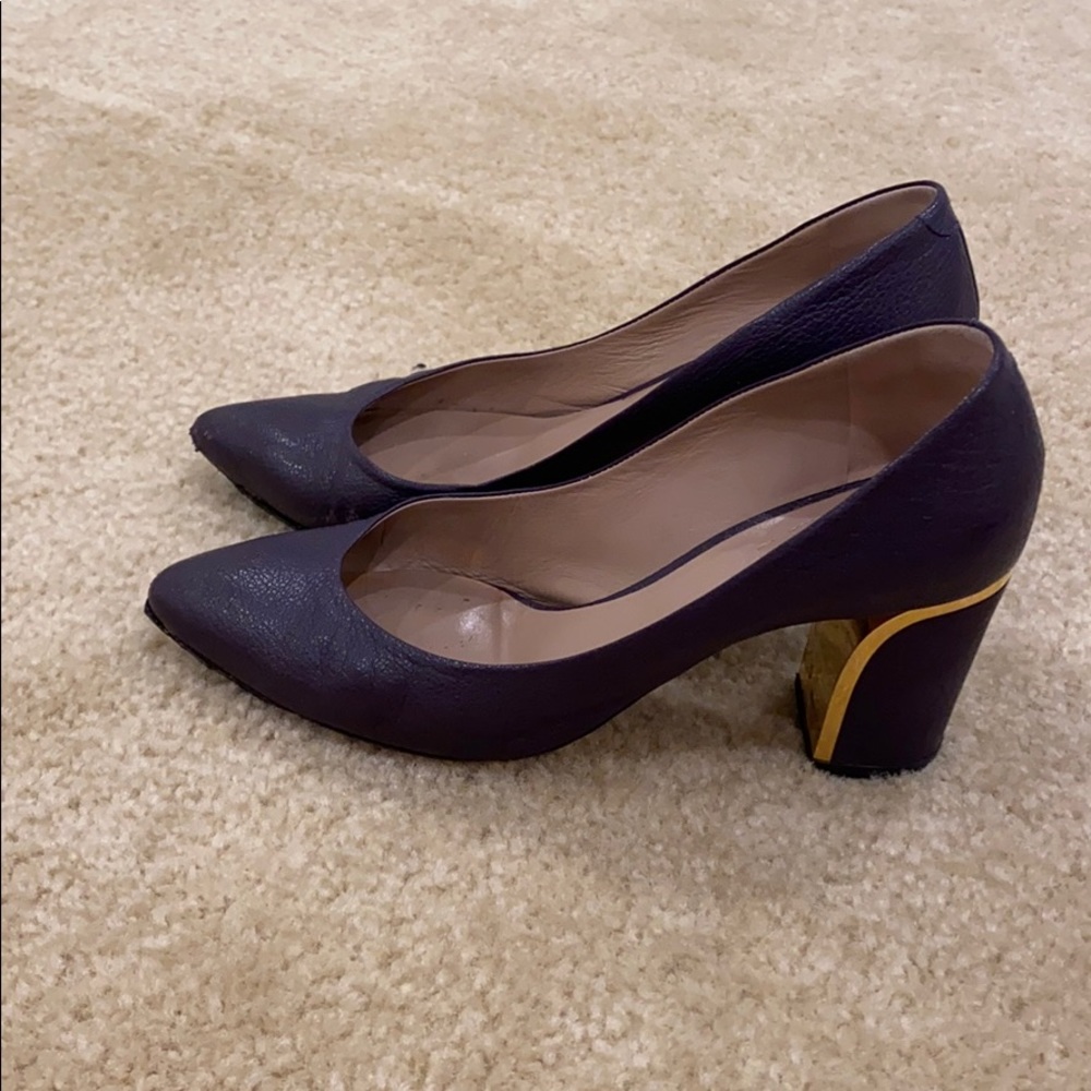 Chloe beautiful gold lined block heels